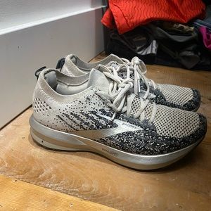 COPY - Brooks tennis shoes